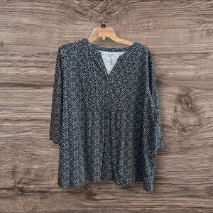 Croft & Barrow Black and White Floral Blouse - NWT